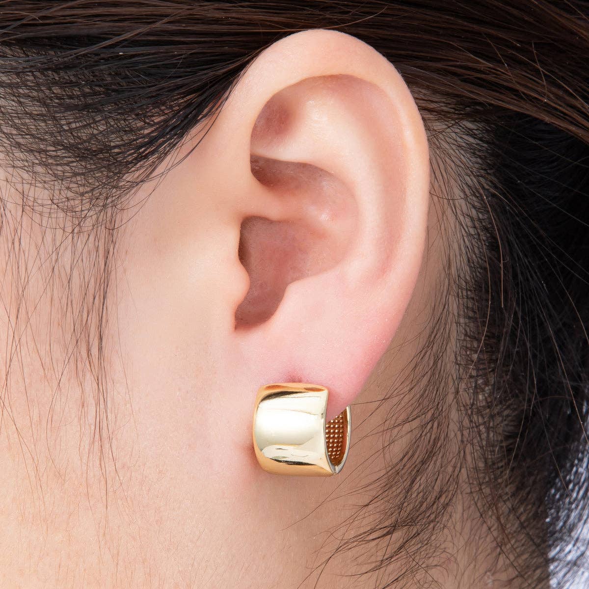 14K Gold Filled 14.5mm Wide Chubby Minimalist Hoops Earrings | Earrings-00182