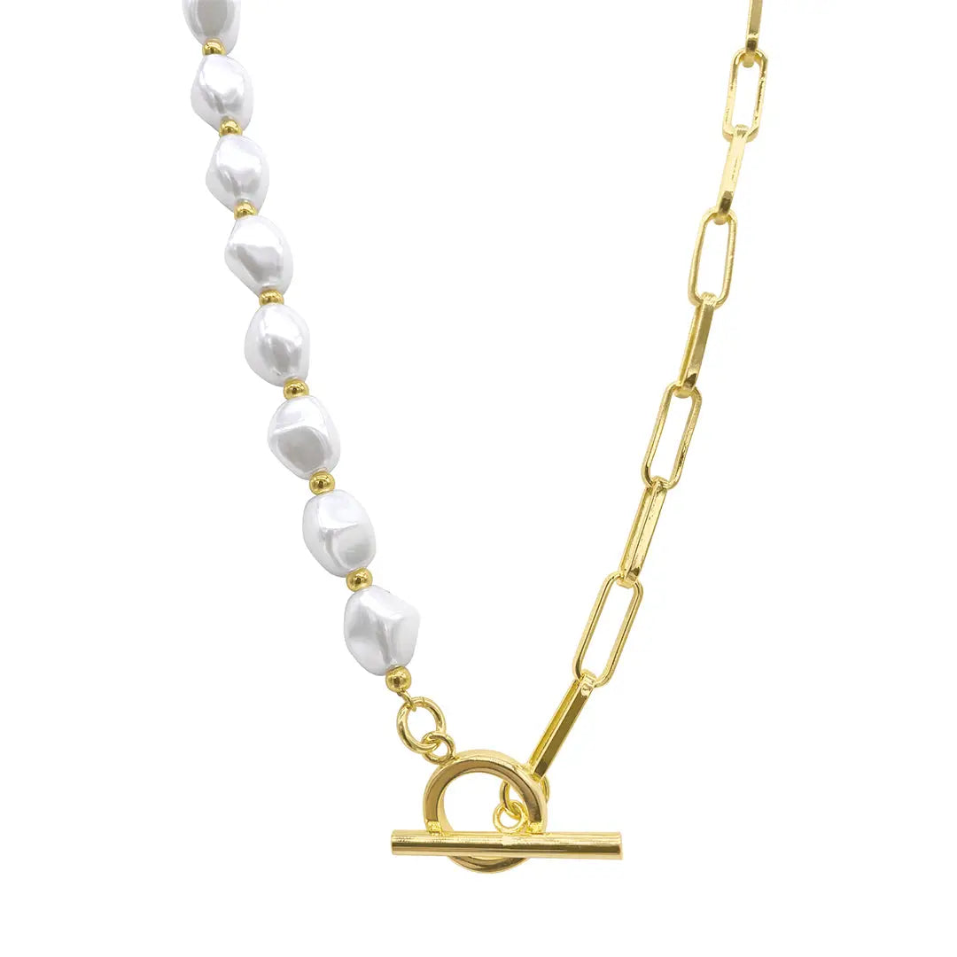 Pearl and Paper Clip Chain Toggle Necklace