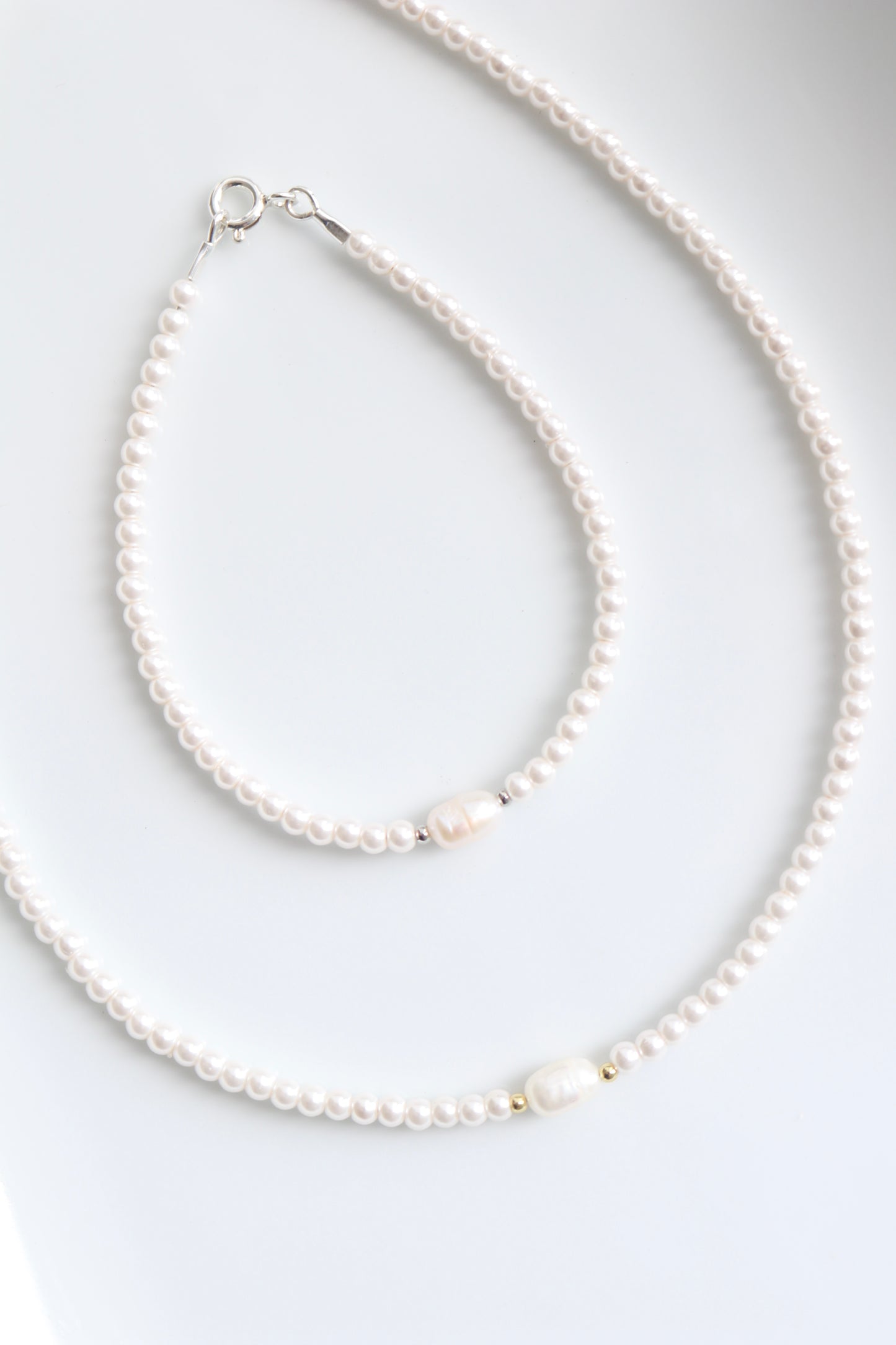 White Pearl Bracelet