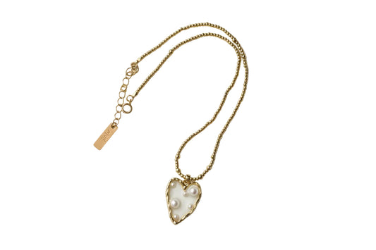Hearts of Pearl Necklace