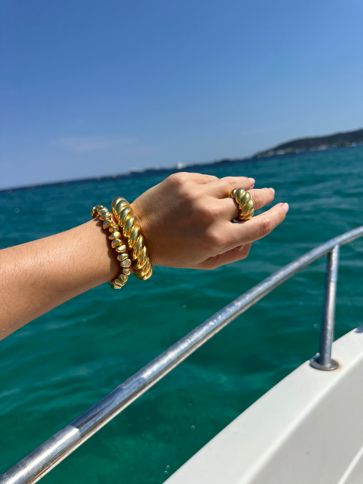Tumbled Rock Beaded Bracelet - 24K Gold Plated
